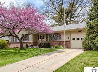 2441 S 36th St, Lincoln, NE 68506