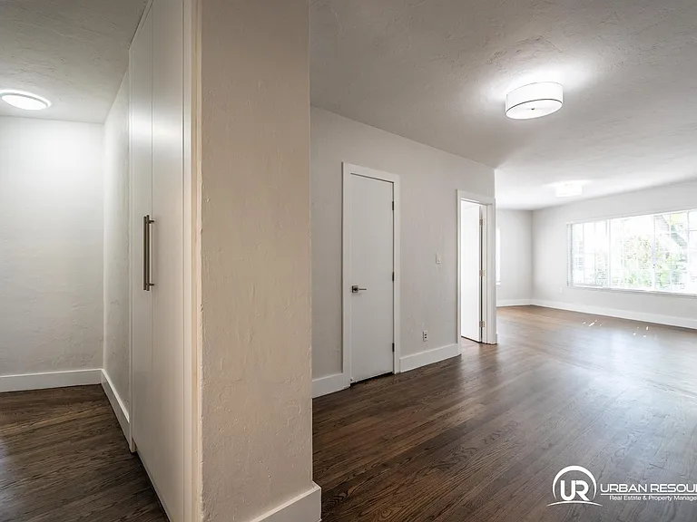 2420 Flamingo Dr #1 — Photo 30
