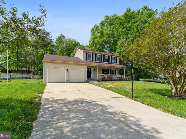 2521 Charter Oak Dr, Waldorf, MD 20601