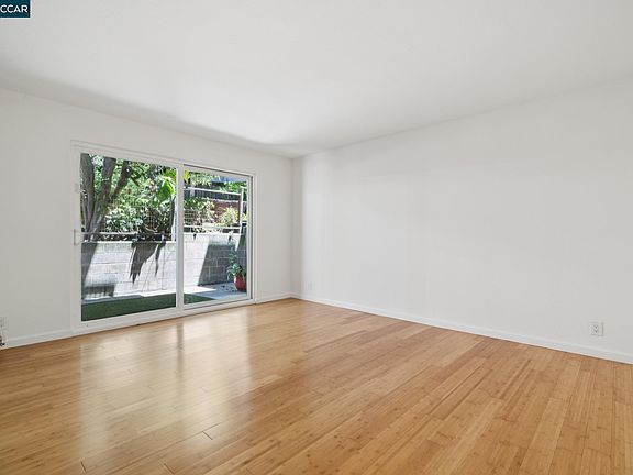 4th image of 150 Pearl St APT 122