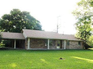 129 Burnett Gardens Rd, Deridder, LA 70634