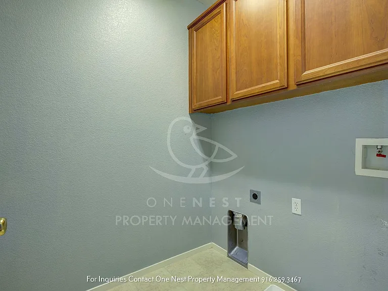 862 Courtyards Loop — Photo 24