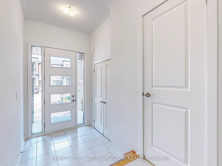 73 Pine Gate Pl — Photo 14
