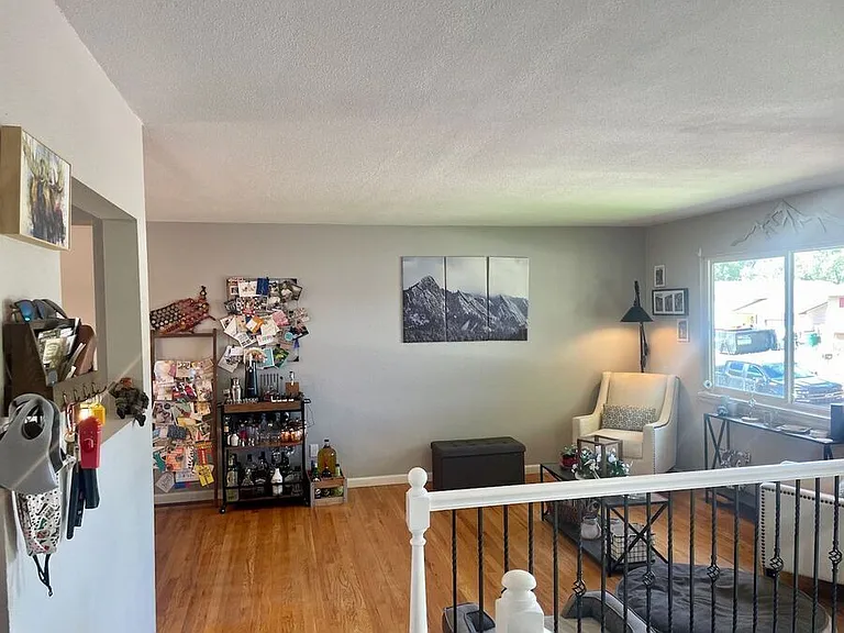 739 Cardinal St — Photo 14