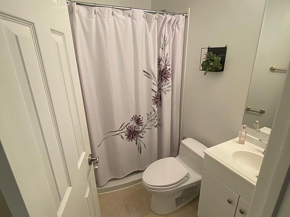 4th image of 1208 Treasure Oak Ct #1