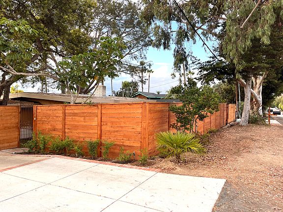 Exterior street shot, much privacy