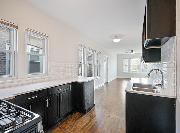 5th image of 8241 S Woodlawn Ave