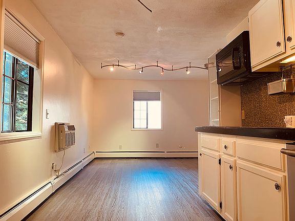 3rd image of 79 Ivan St #35-A