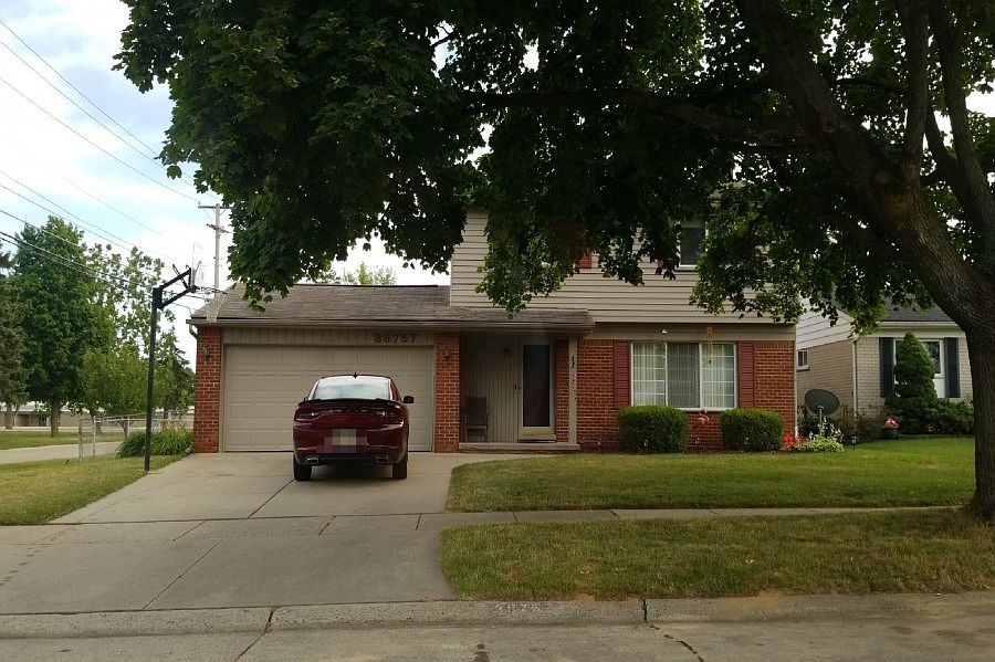 1st image of 38757 Donald St