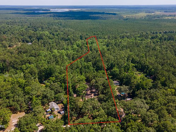 3rd image of 5067 EDGEWATER Court