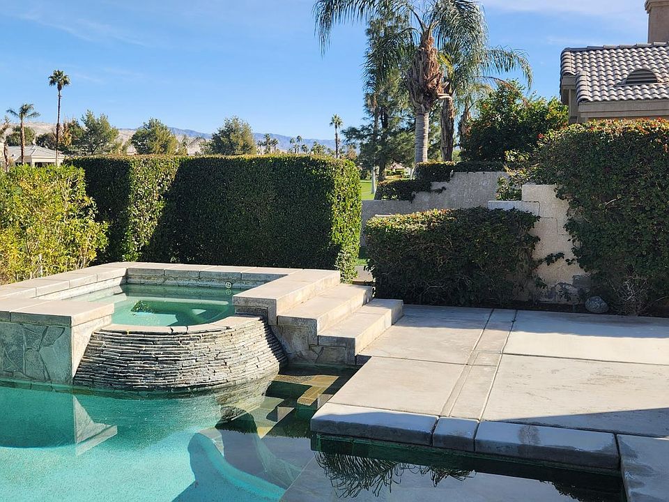 1st image of 67614 S Laguna Dr