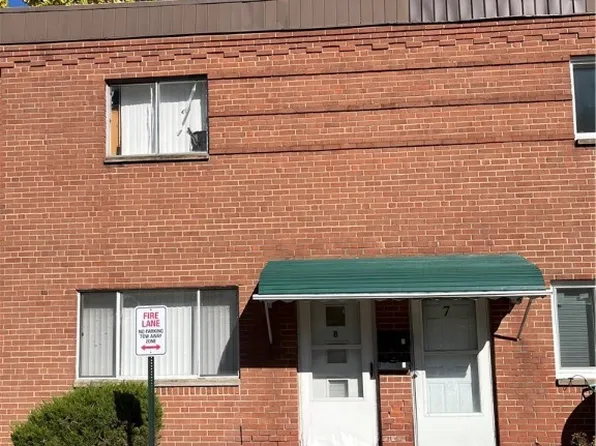 193 Dalepark Dr APT 8, Bedford, OH 44146