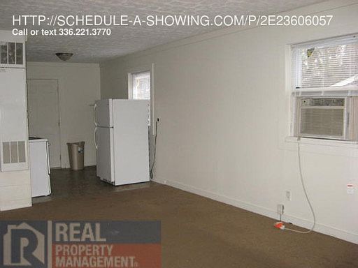 2nd image of 23 Hunter St