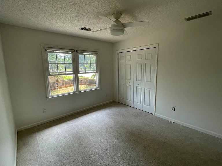 150 Truehedge Trce — Photo 12