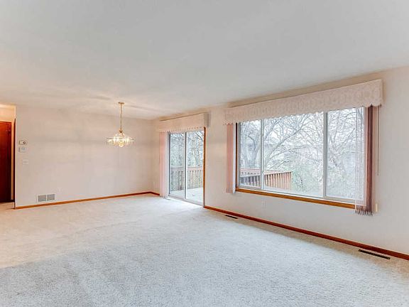 2nd image of 6682 Gretchen Ct N
