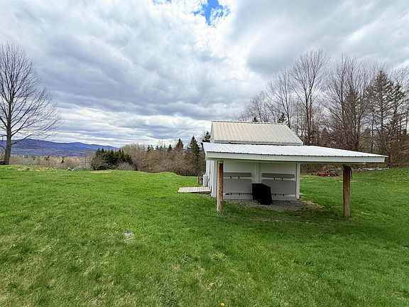 2nd image of 712 Reed Road