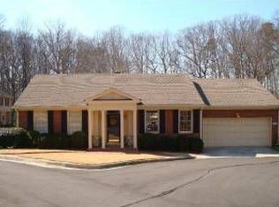 1886 Bedfordshire Ct, Decatur, GA 30033