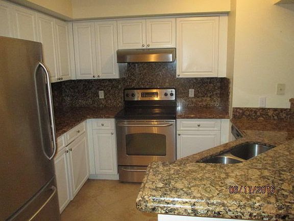 2nd image of 1100 Via Lugano Cir APT 105