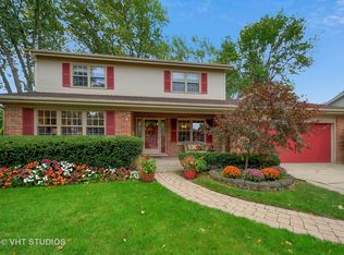 517 S Reuter Dr, Arlington Heights, IL