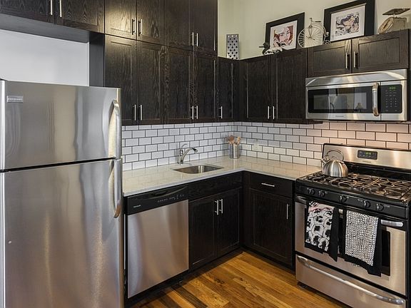 3rd image of 76 N 4th St APT 326