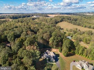 2053 Kimjo Dr, Westminster, MD 21157