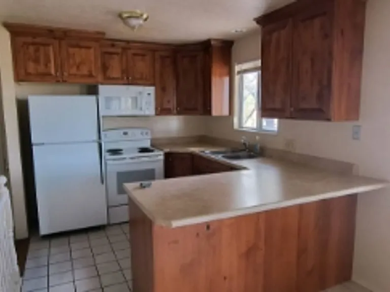 1138 W 3000 N — Photo 3