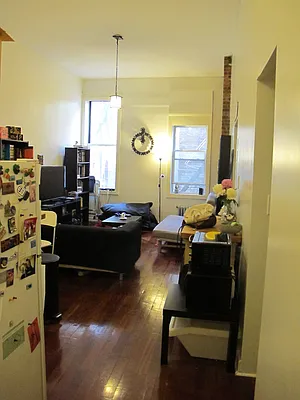 Rented by Zone Corp | media 10