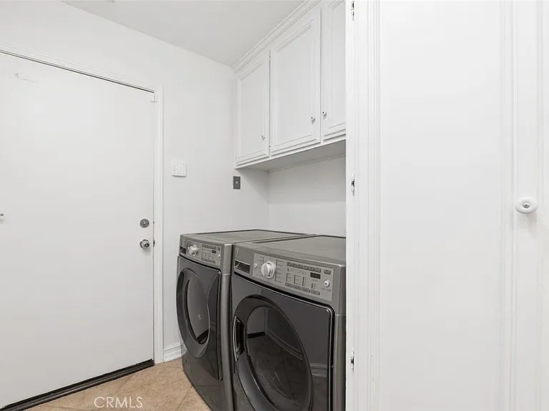 22241 Dardenne St — Photo 35