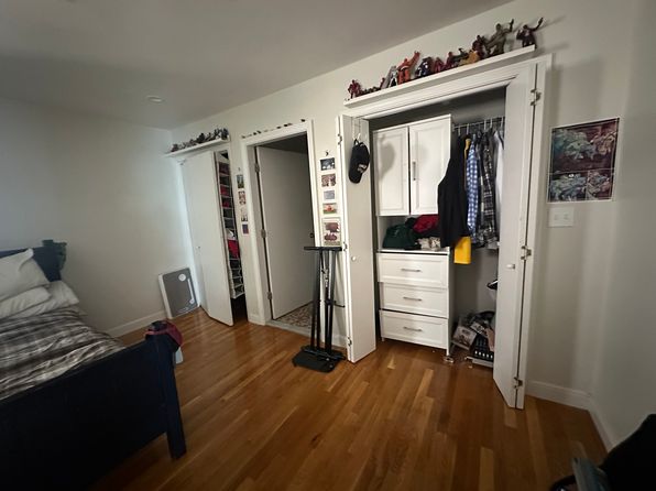 100 Riverway APT 4