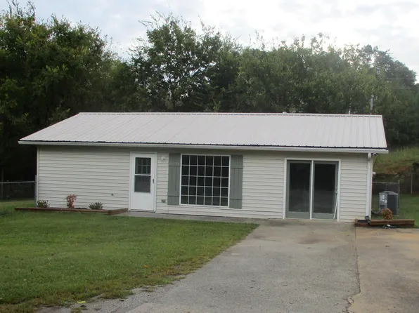 10224 Tommys Ln, Soddy Daisy, TN 37379