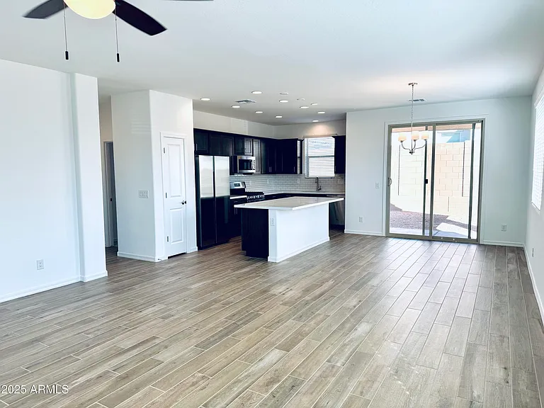 14400 W Calle Lejos — Photo 7