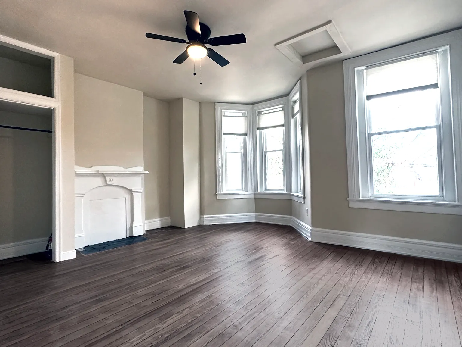 4 bed, 1764 sqft, $1,095 — Photo 3