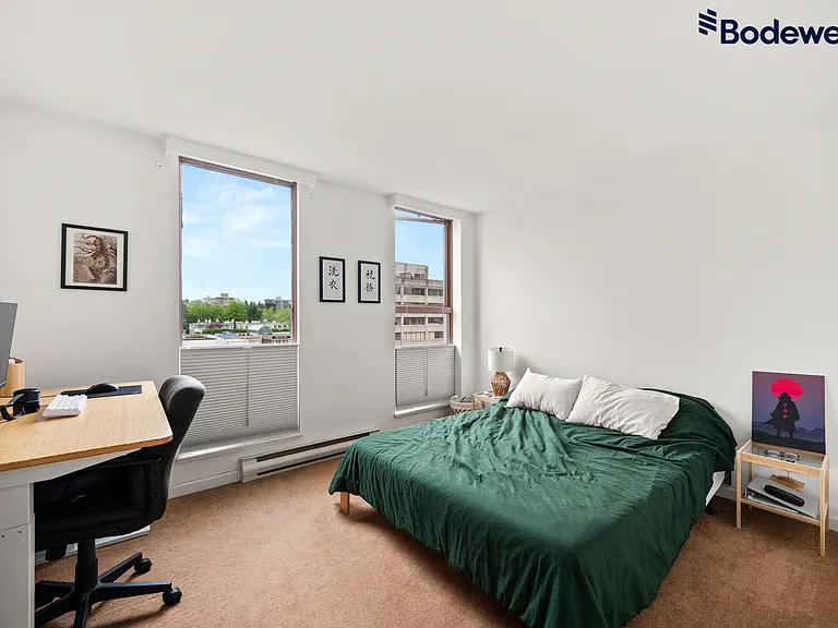 1633 W 8th Ave — Photo 10