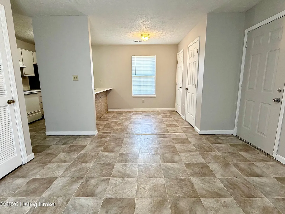 Building Photo - 446 Joy Ave #2