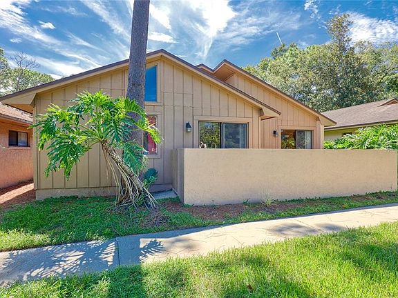4th image of 937 Eagle Cir S