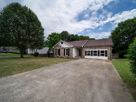 2nd image of 719 Cloud Dr