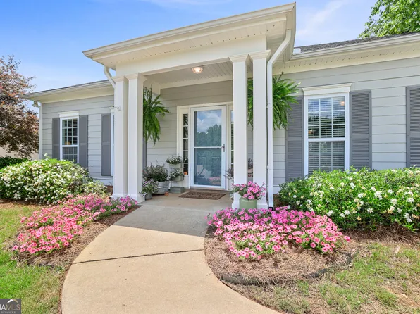 129 Copper Creek Dr, Lagrange, GA 30240