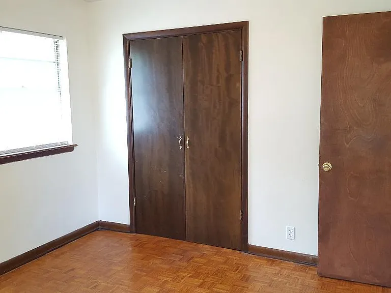 1508 Southern Heights Ave — Photo 31