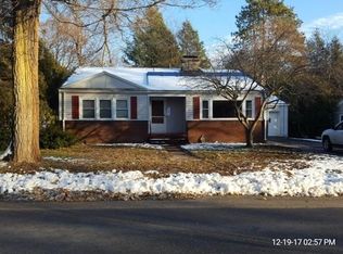 42 Kinnicutt Rd, Worcester, MA 01602