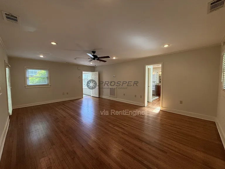 575 Elizabeth Ln W — Photo 25