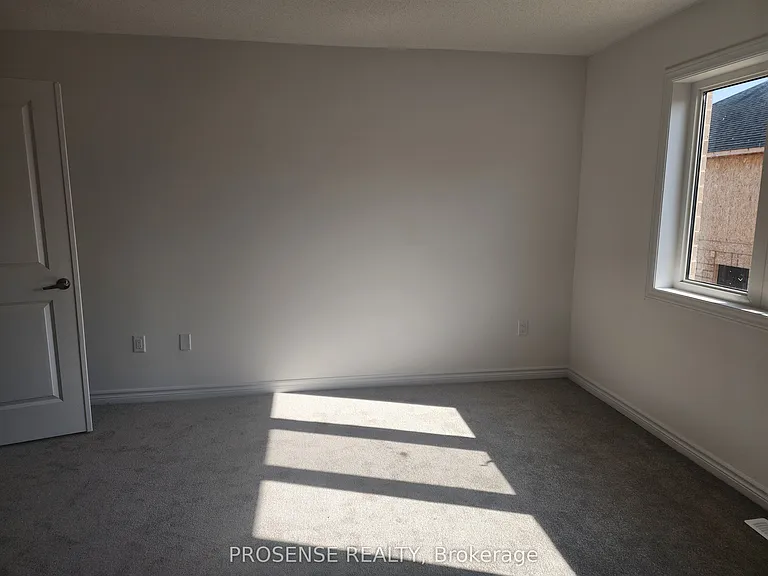 435 Van Dusen Ave — Photo 26