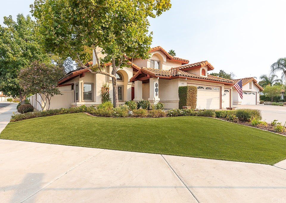 1st image of 39829 Irving Ct