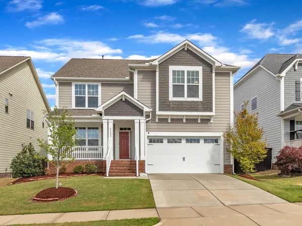 4252 Rockdell Hall St, Raleigh, NC 27616