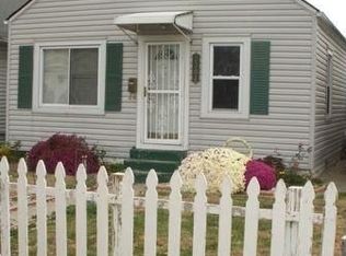 2304 Park Ave, New Albany, IN 47150