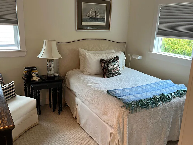 8 Crest Rd — Photo 19