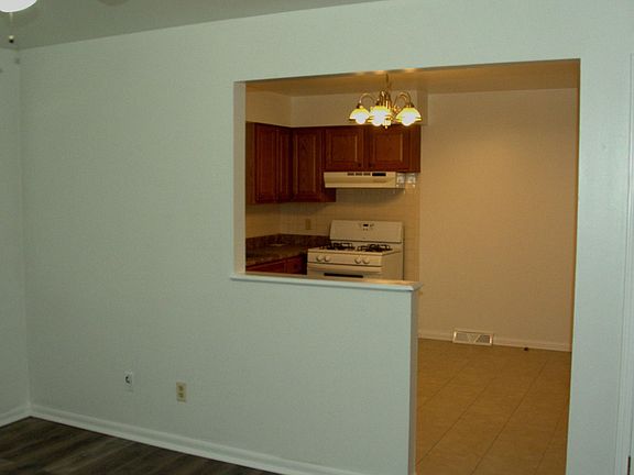 Living room/kitchen