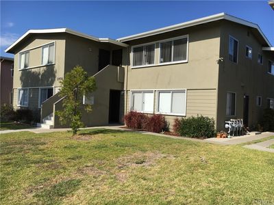 2956 Peppertree Ln, Costa Mesa, CA, 92626