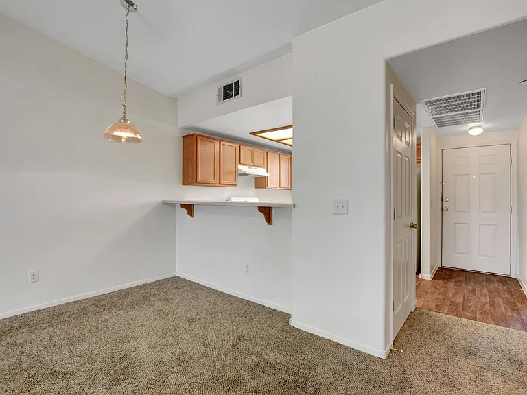 Aspen Peak Condominiums — Photo 47