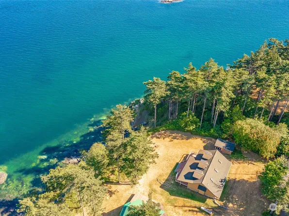 130 Eliza Island, Bellingham, WA 98226