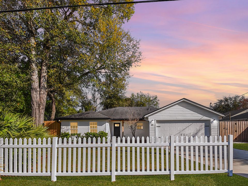 1st image of 101 Azalea Rd